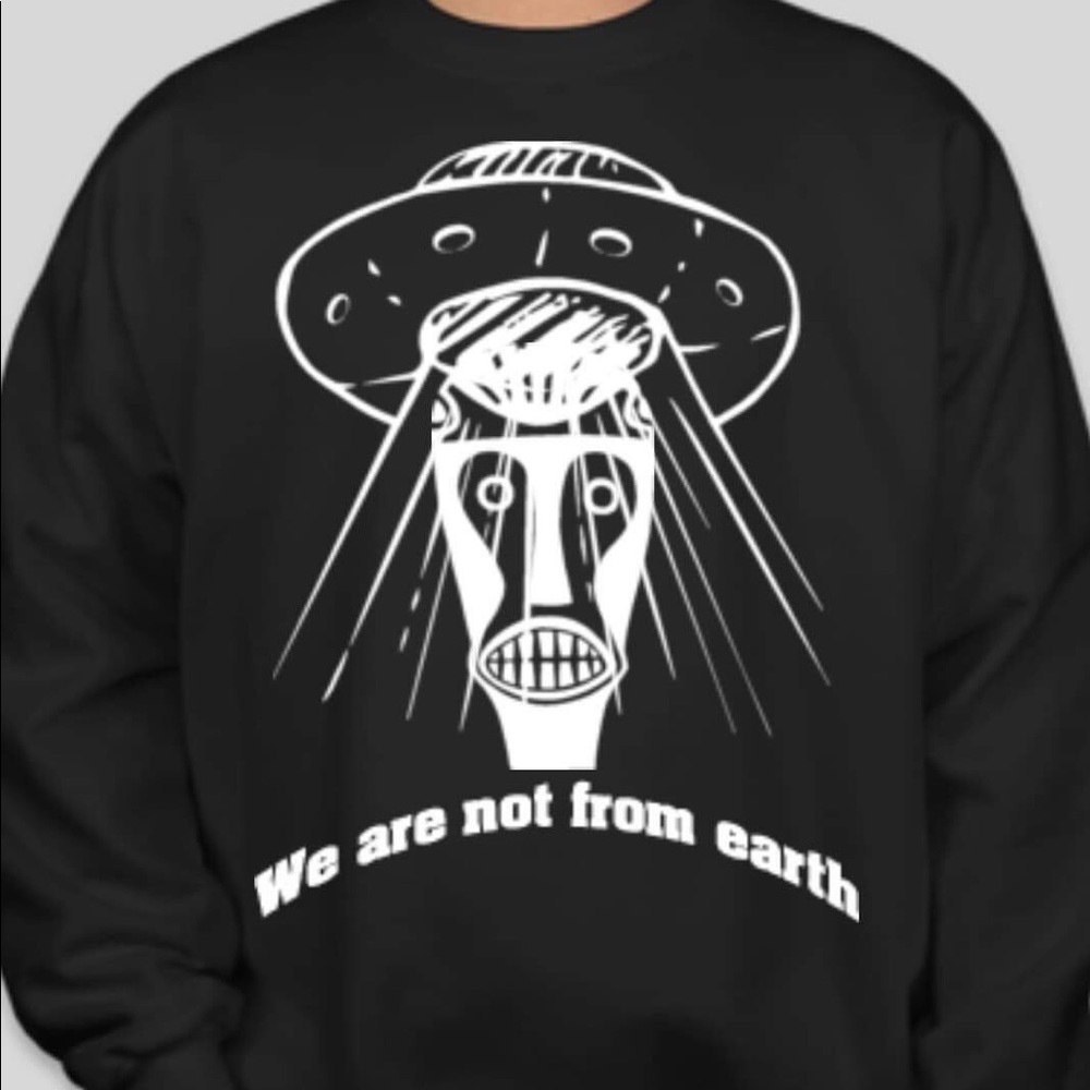 Alien wear sweaters